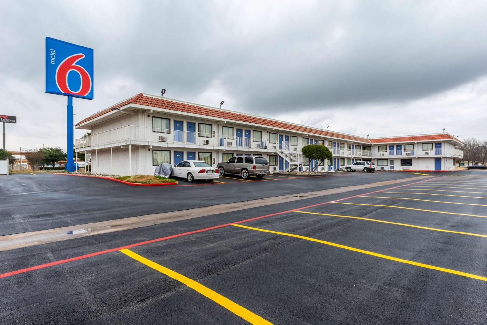 Motel 6-North Richland Hills, Tx Экстерьер фото