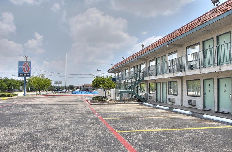Motel 6-North Richland Hills, Tx Экстерьер фото