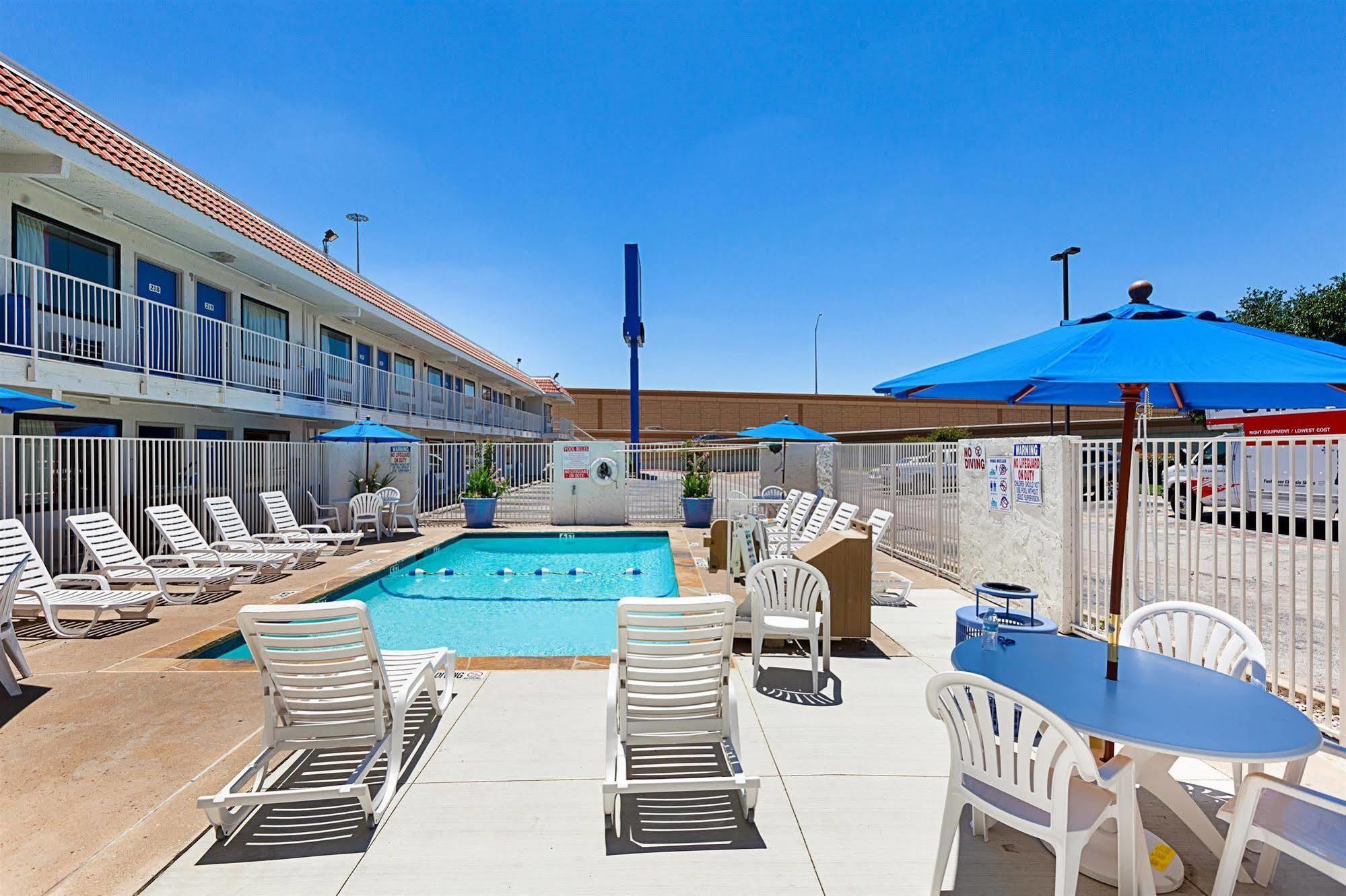 Motel 6-North Richland Hills, Tx Экстерьер фото