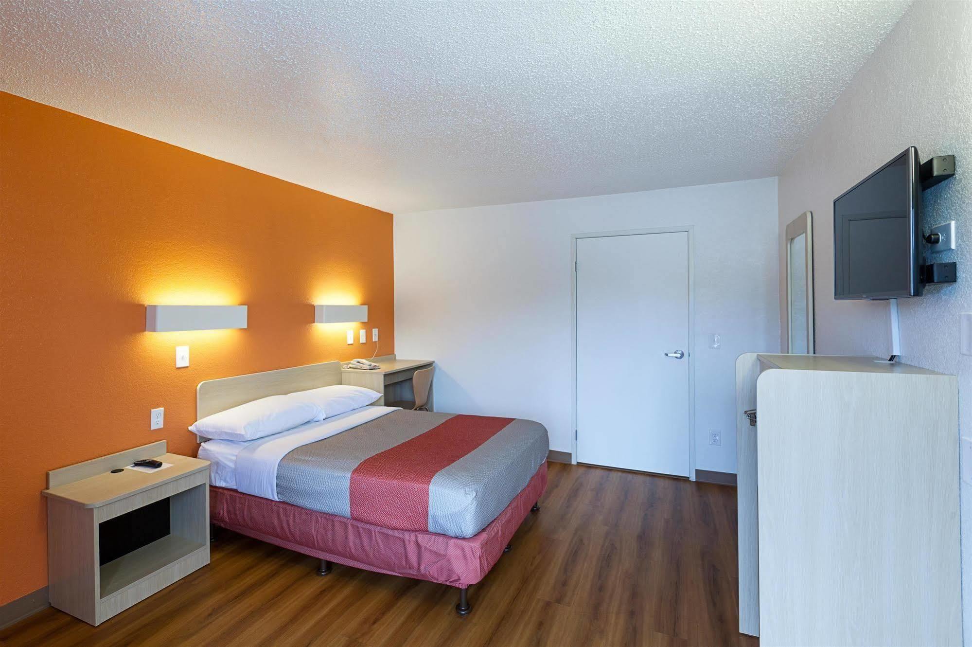 Motel 6-North Richland Hills, Tx Экстерьер фото