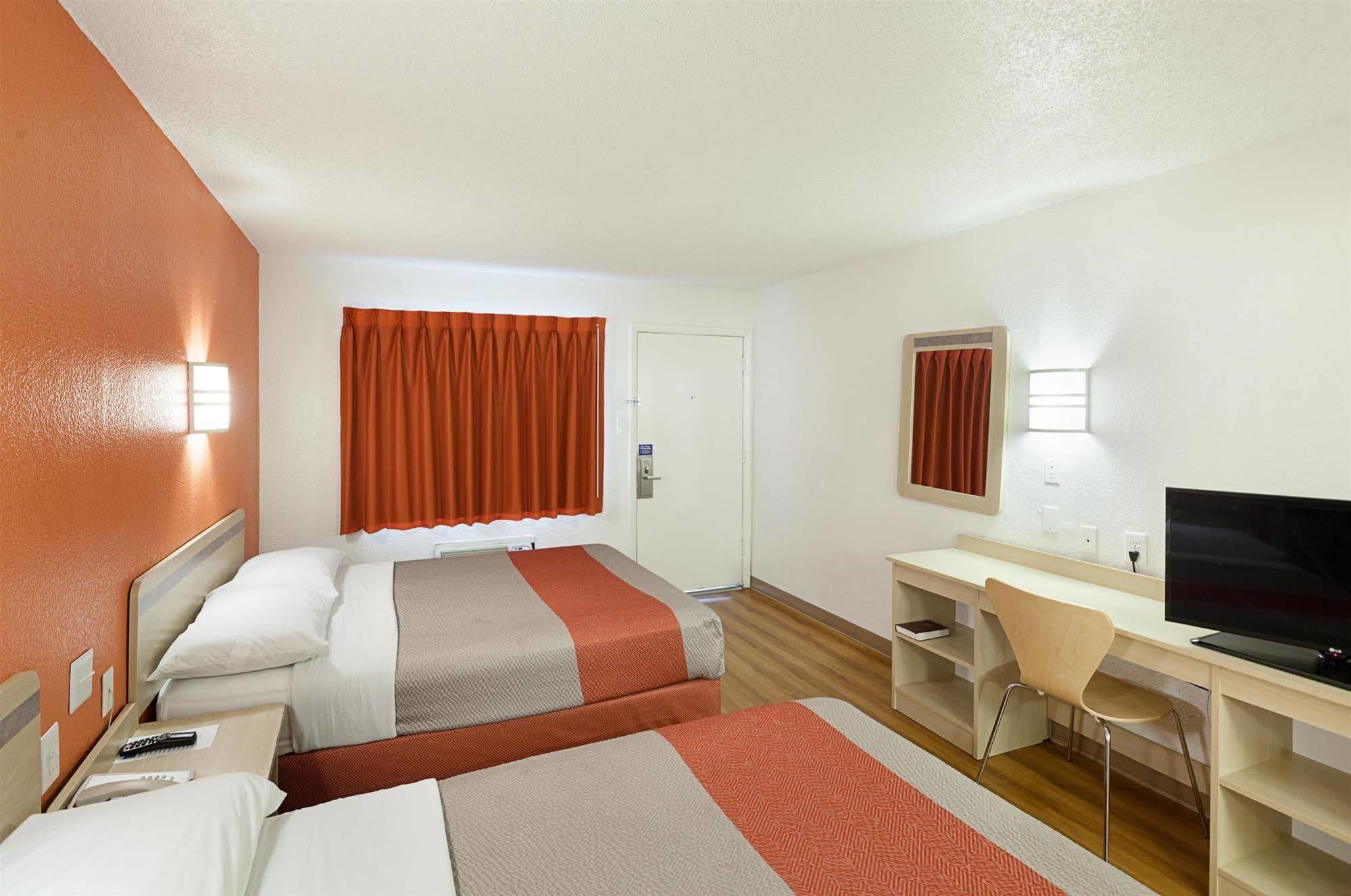 Motel 6-North Richland Hills, Tx Экстерьер фото