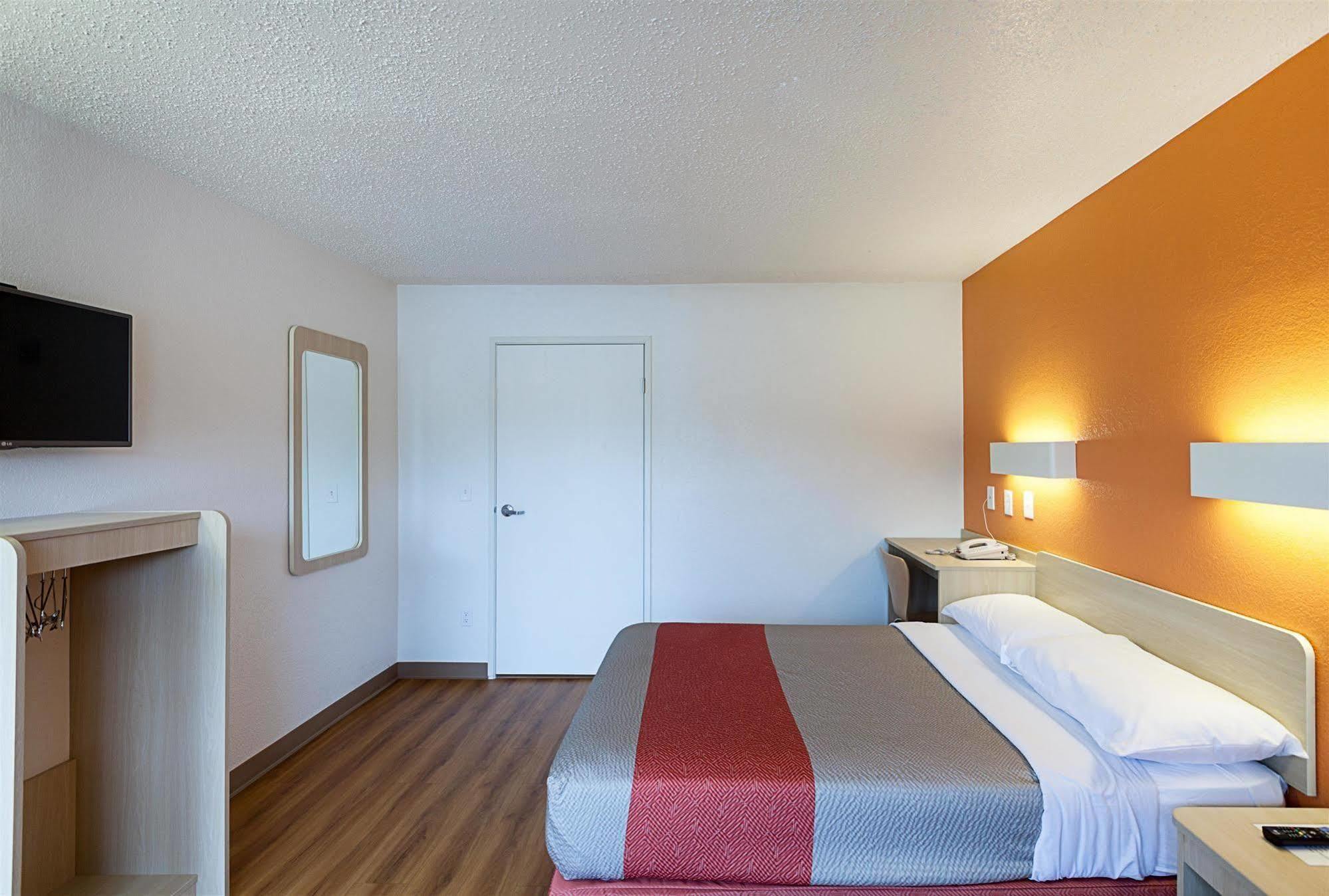 Motel 6-North Richland Hills, Tx Экстерьер фото