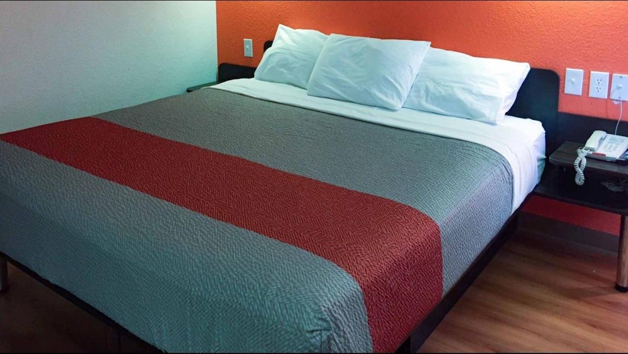 Motel 6-North Richland Hills, Tx Экстерьер фото