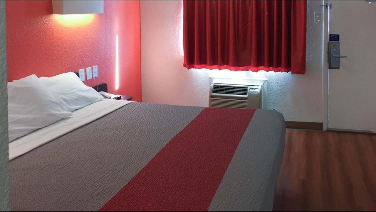Motel 6-North Richland Hills, Tx Экстерьер фото