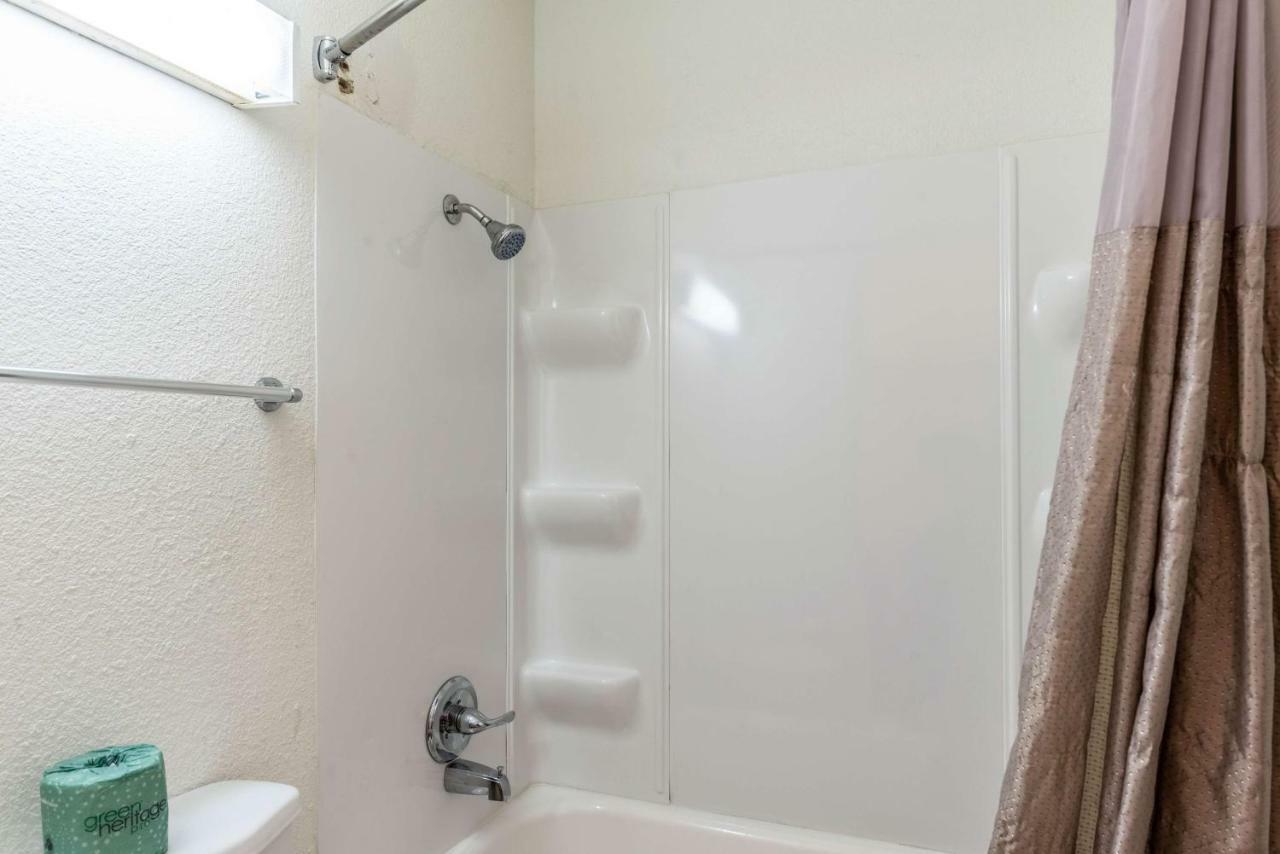 Motel 6-North Richland Hills, Tx Экстерьер фото