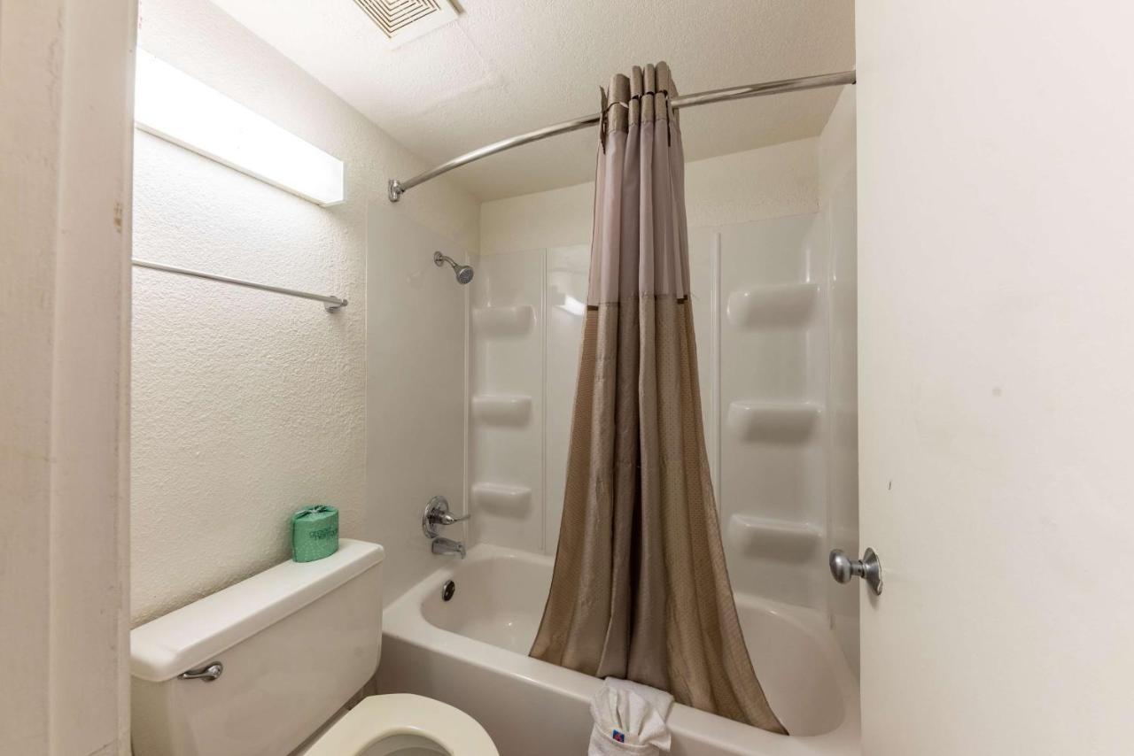 Motel 6-North Richland Hills, Tx Экстерьер фото